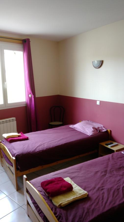 Hotel Le Pic Boeuf Manthes Exterior foto
